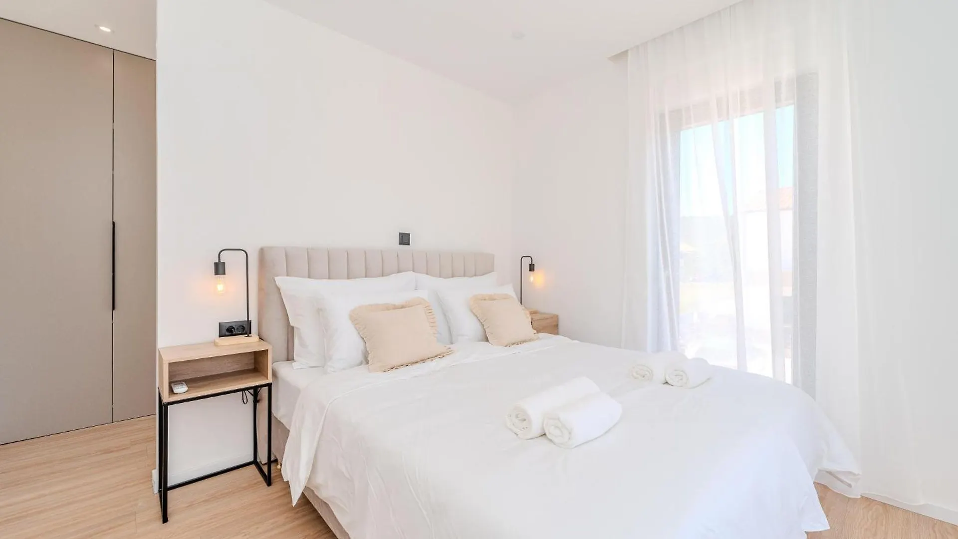 Villa Palazzo By Belmont Realty Sukošan 0*,