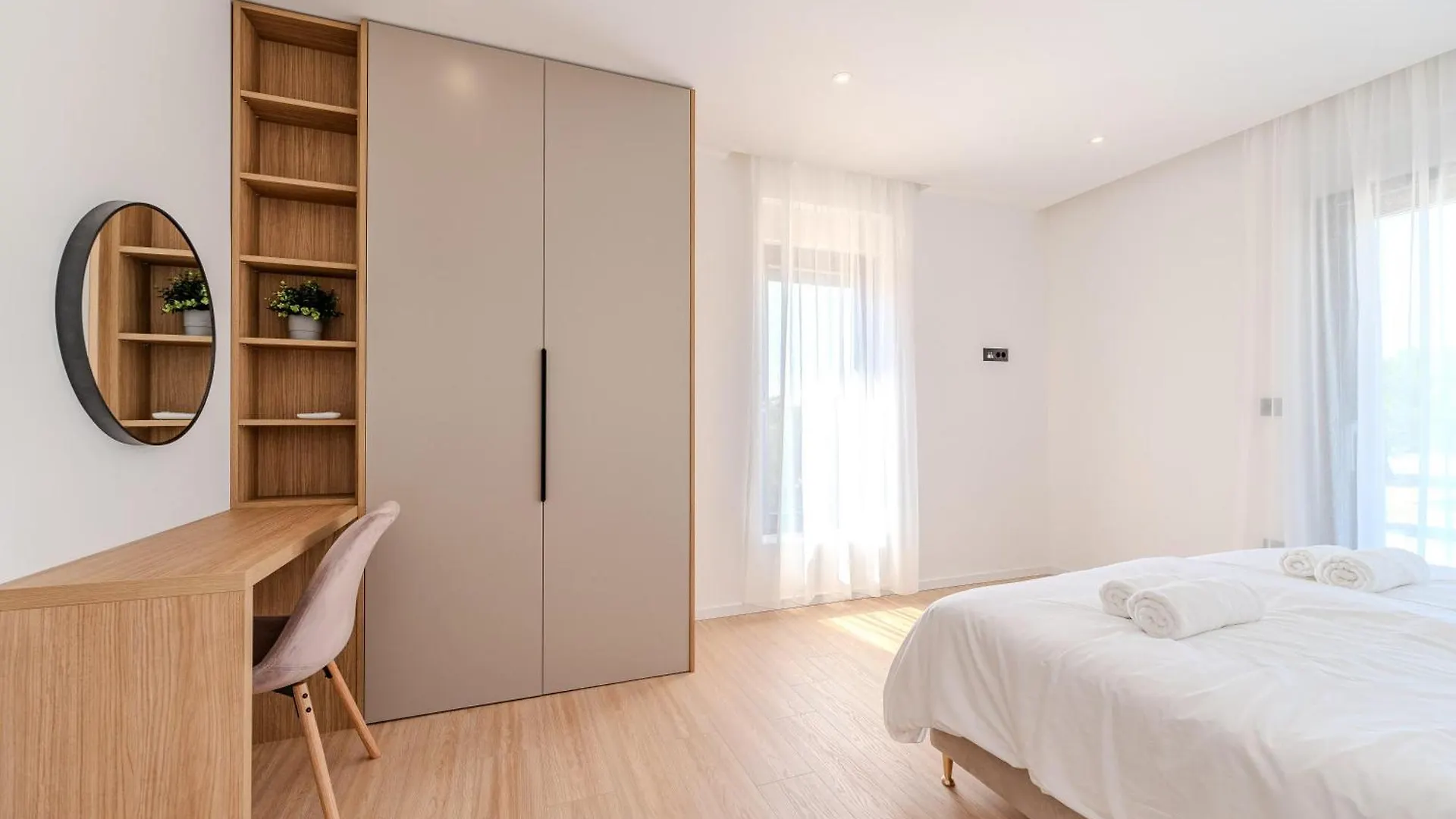 Villa Palazzo By Belmont Realty Sukosan