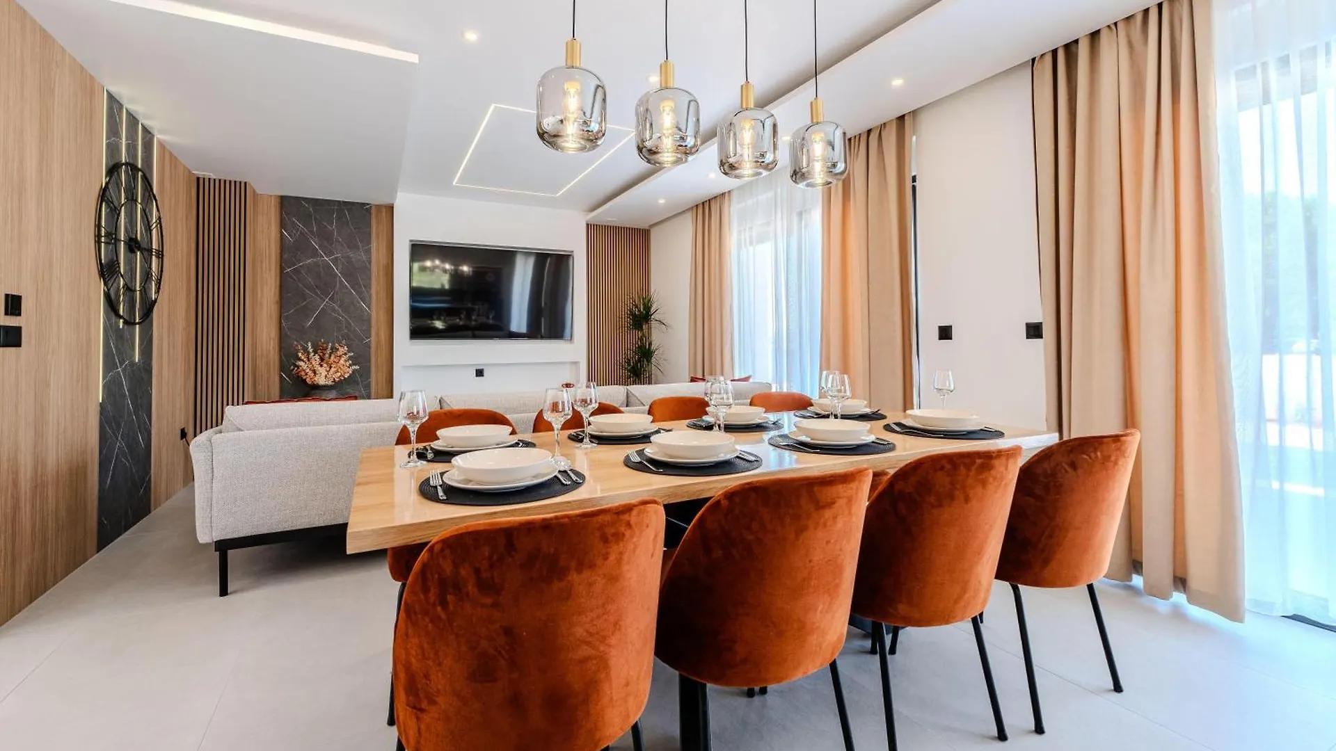 Villa Palazzo By Belmont Realty Sukosan